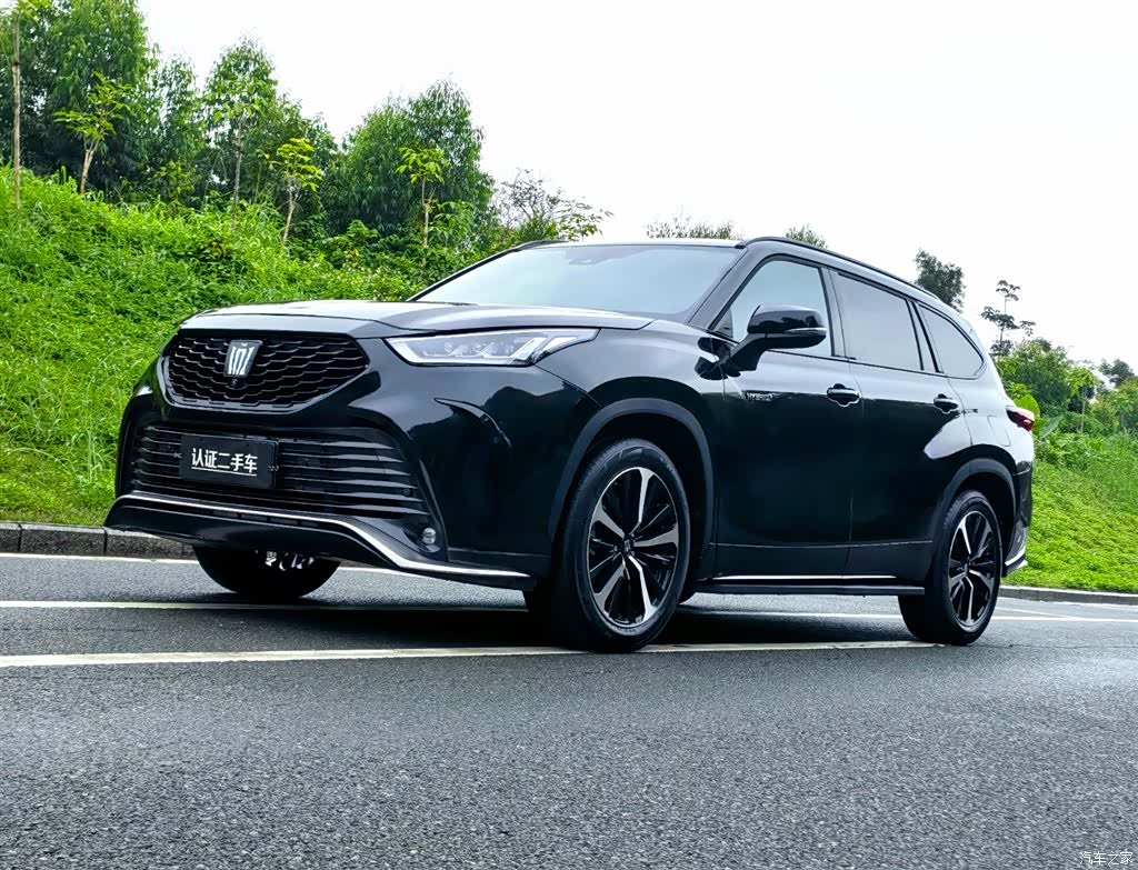 Toyota Crown, 2024 1