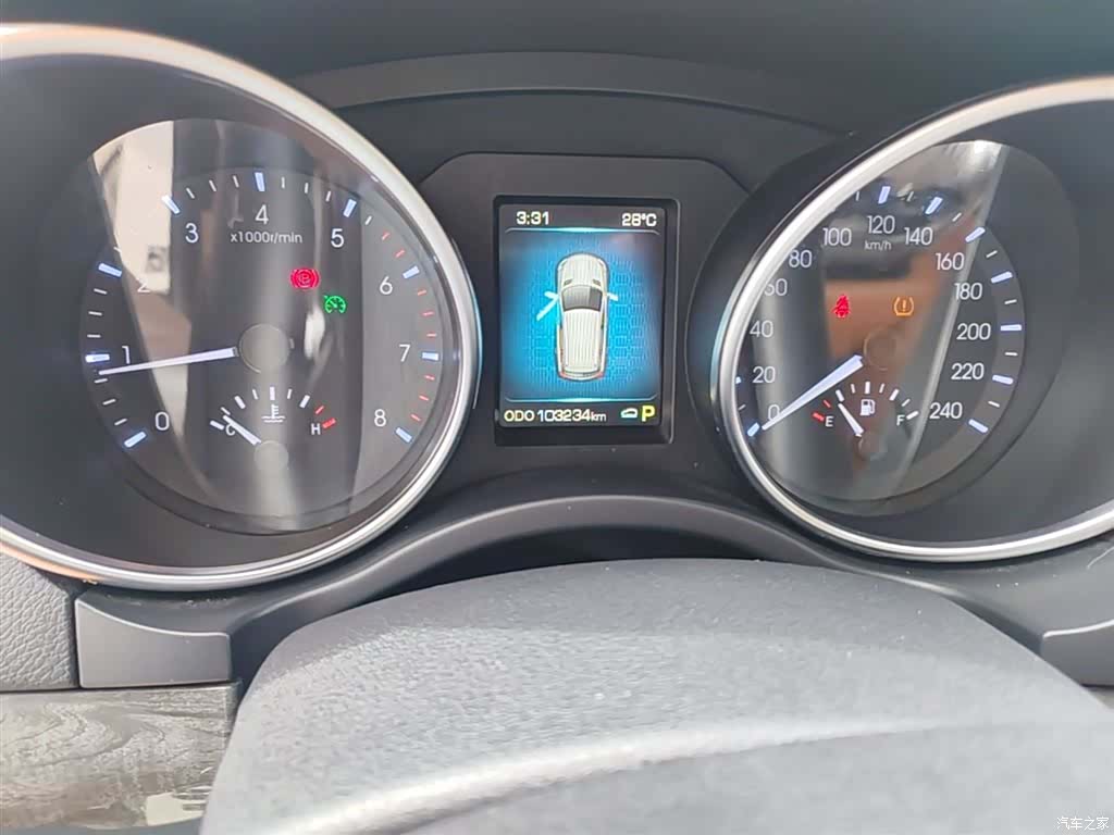 Haval H8, 2016 12