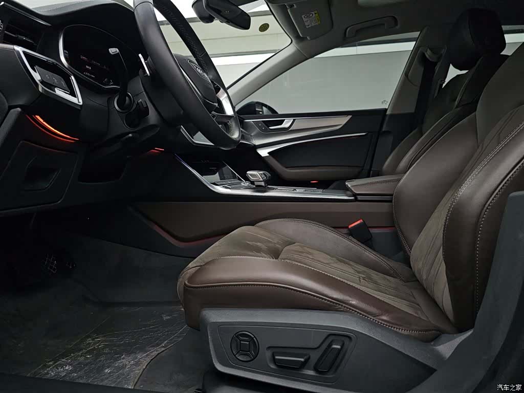 Audi A7L, 2024 7