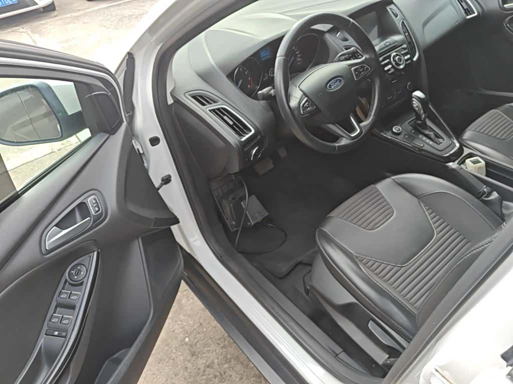 Ford Focus, 2020 16