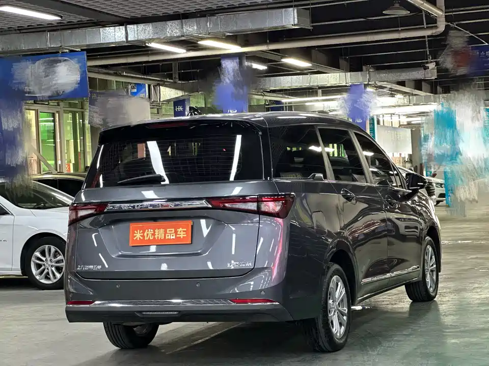 Wuling Wuling Jiachen