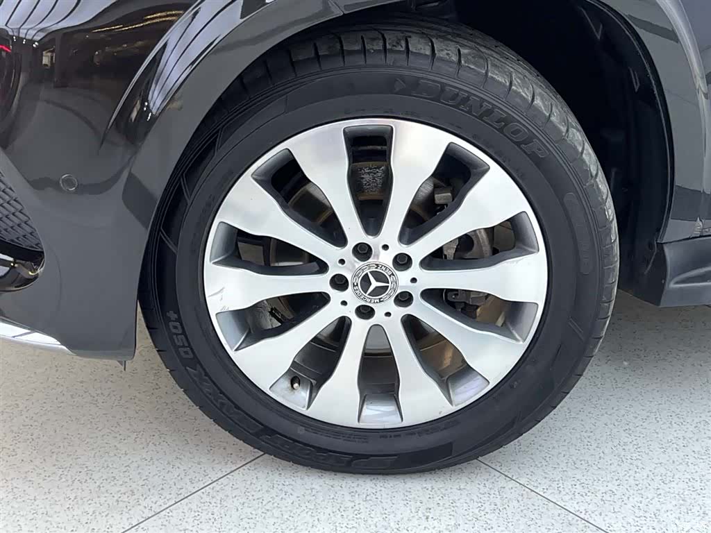 Mercedes-Benz GLS, 2018 6
