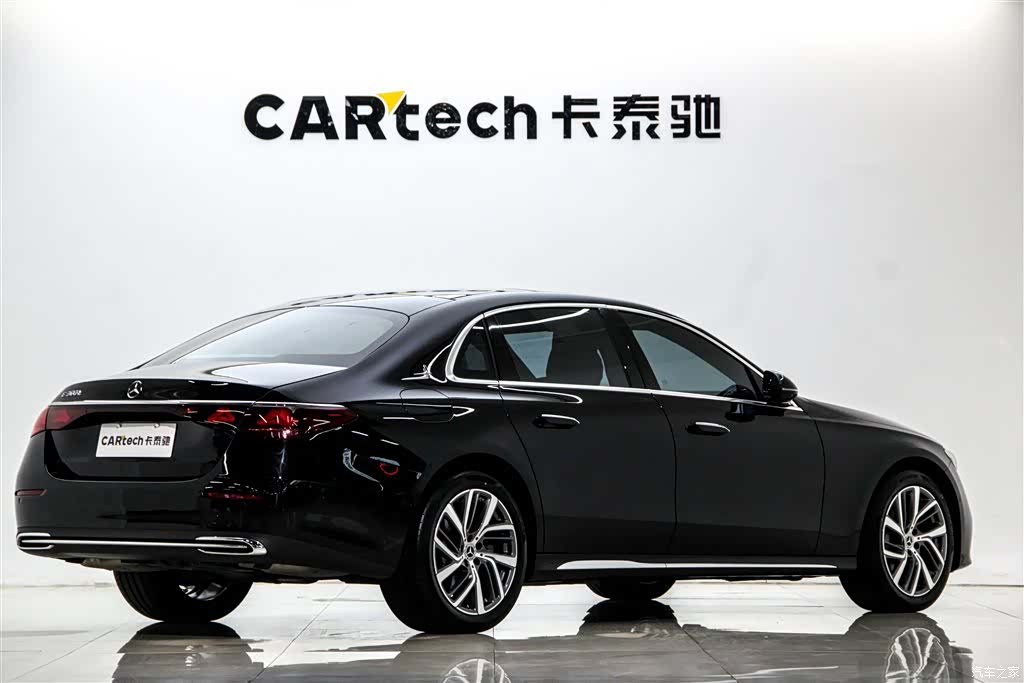 Mercedes-Benz E-Class, 2025 6