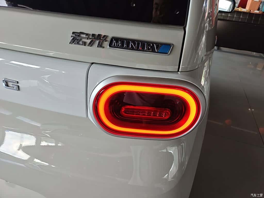Wuling MINIEV, 2026 8