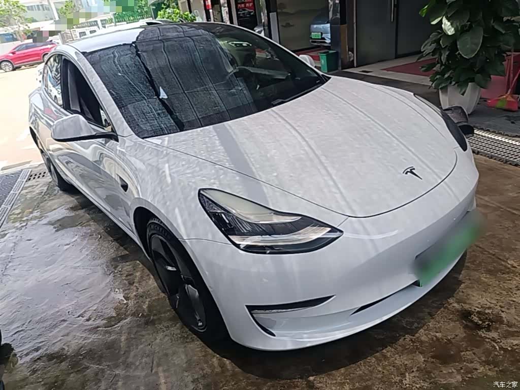 Tesla Model 3, 2020 4