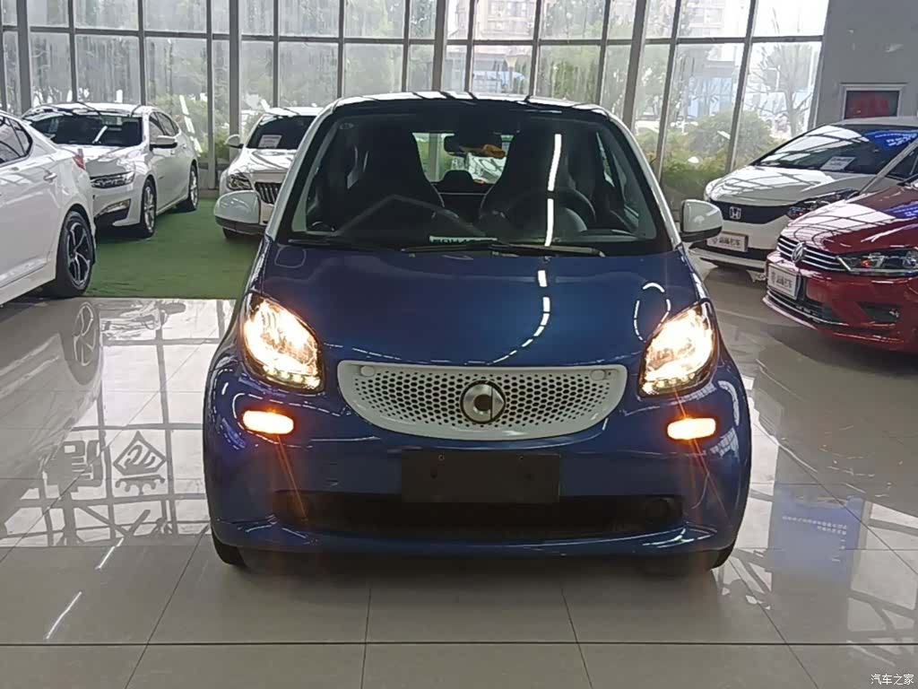 Smart Fortwo, 2019 3