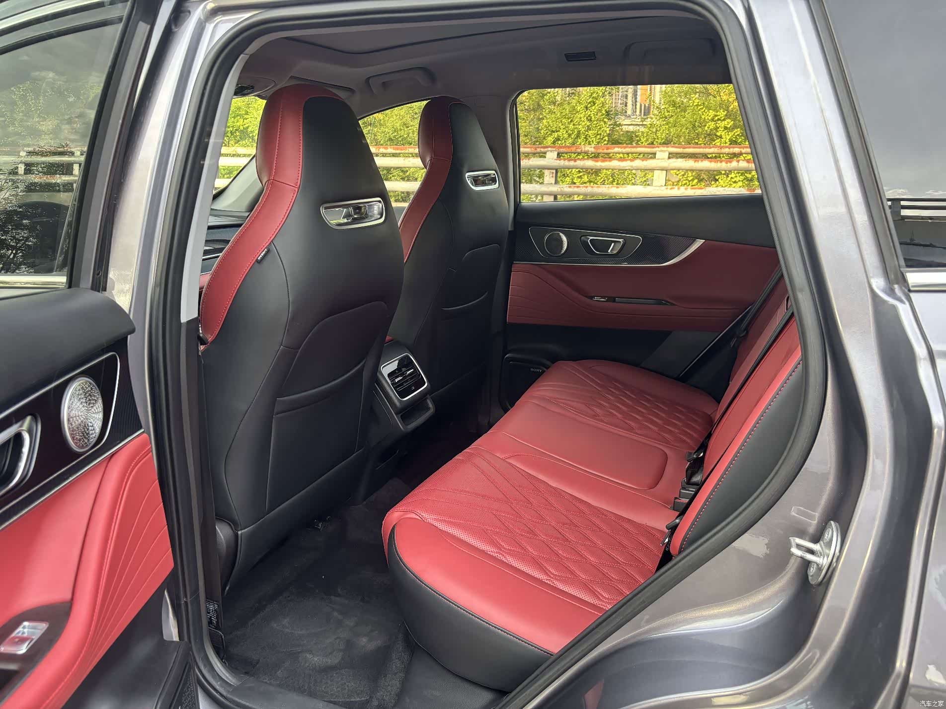 Chery Tiggo 7, 2023 все фото