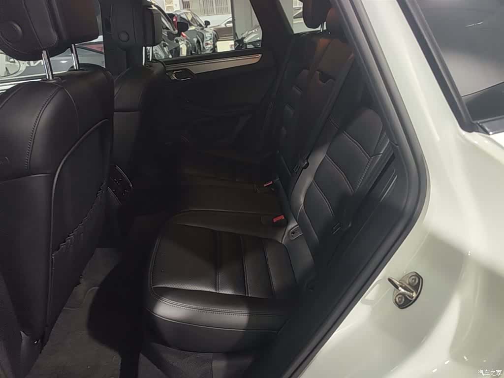 Porsche Macan, 2015 17