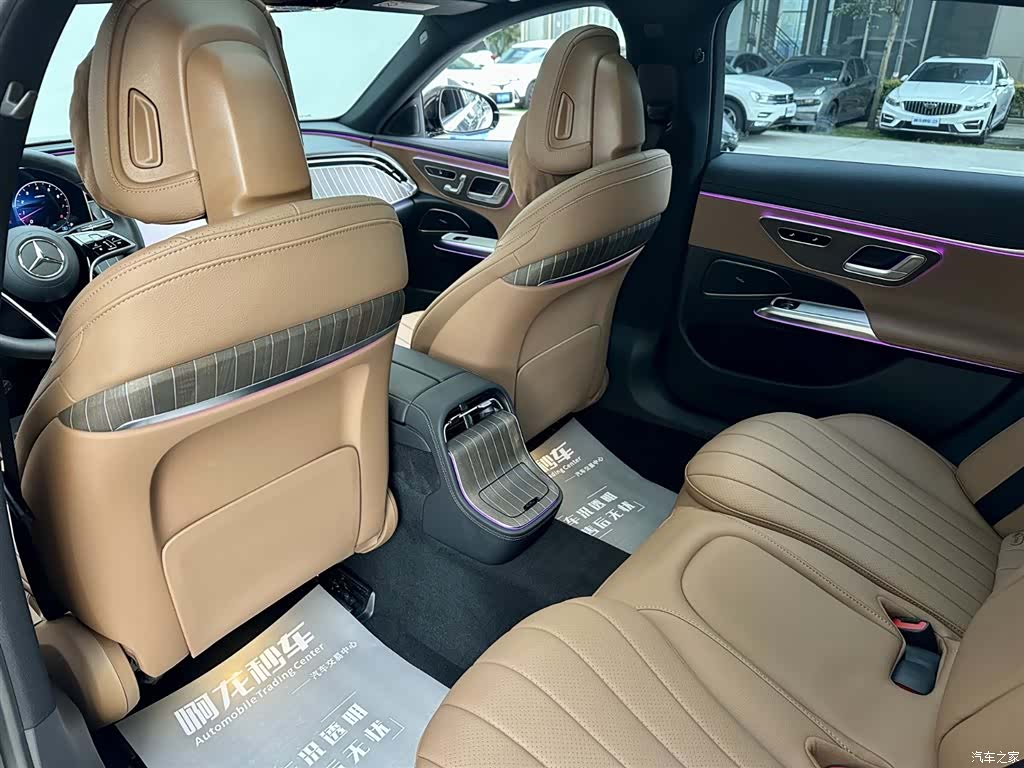 Mercedes-Benz E-Class, 2025 11
