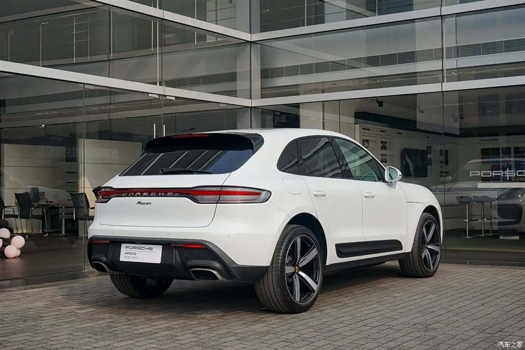 Porsche Macan, 2025 7
