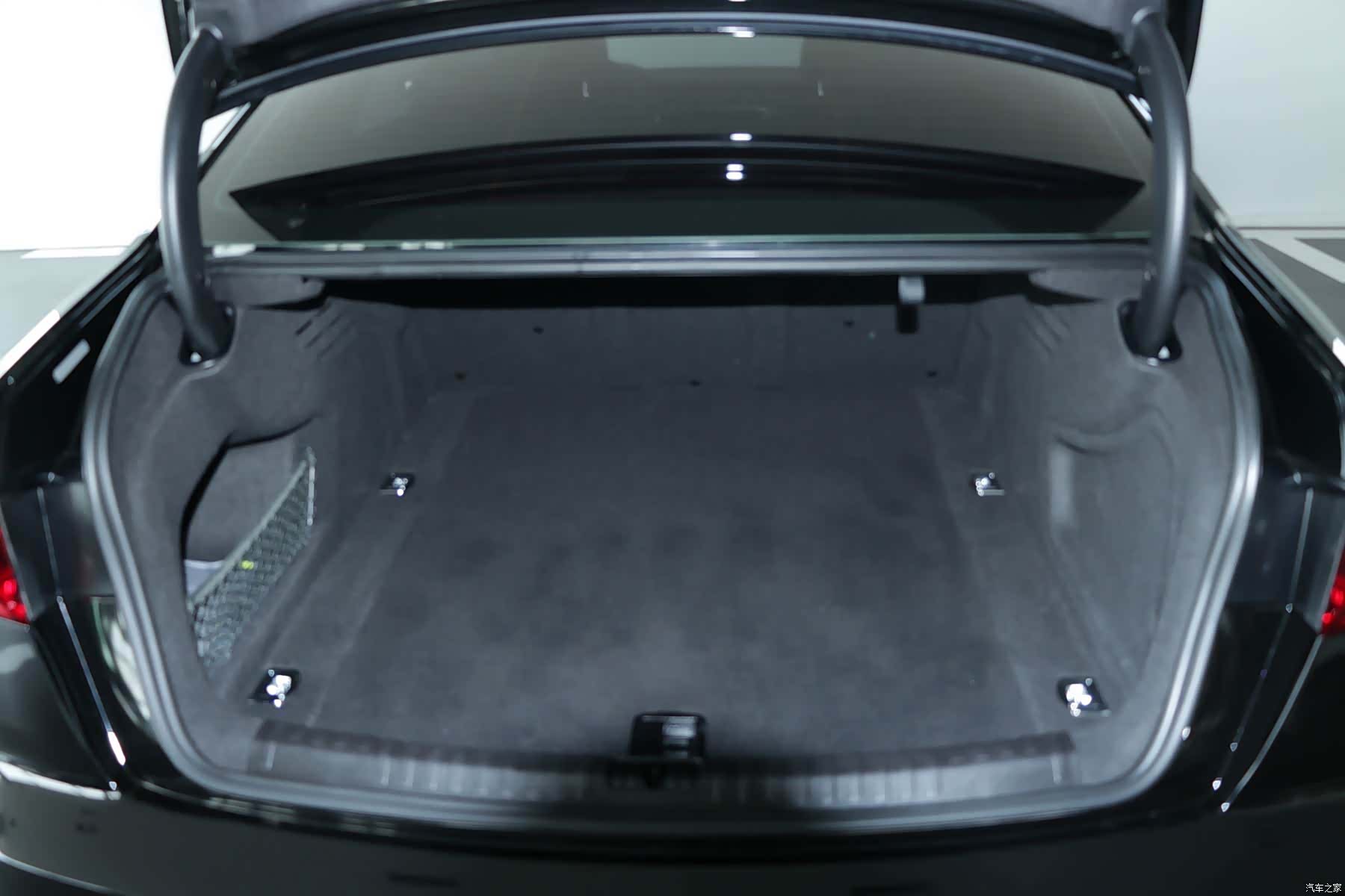 Audi A6L, 2022 6