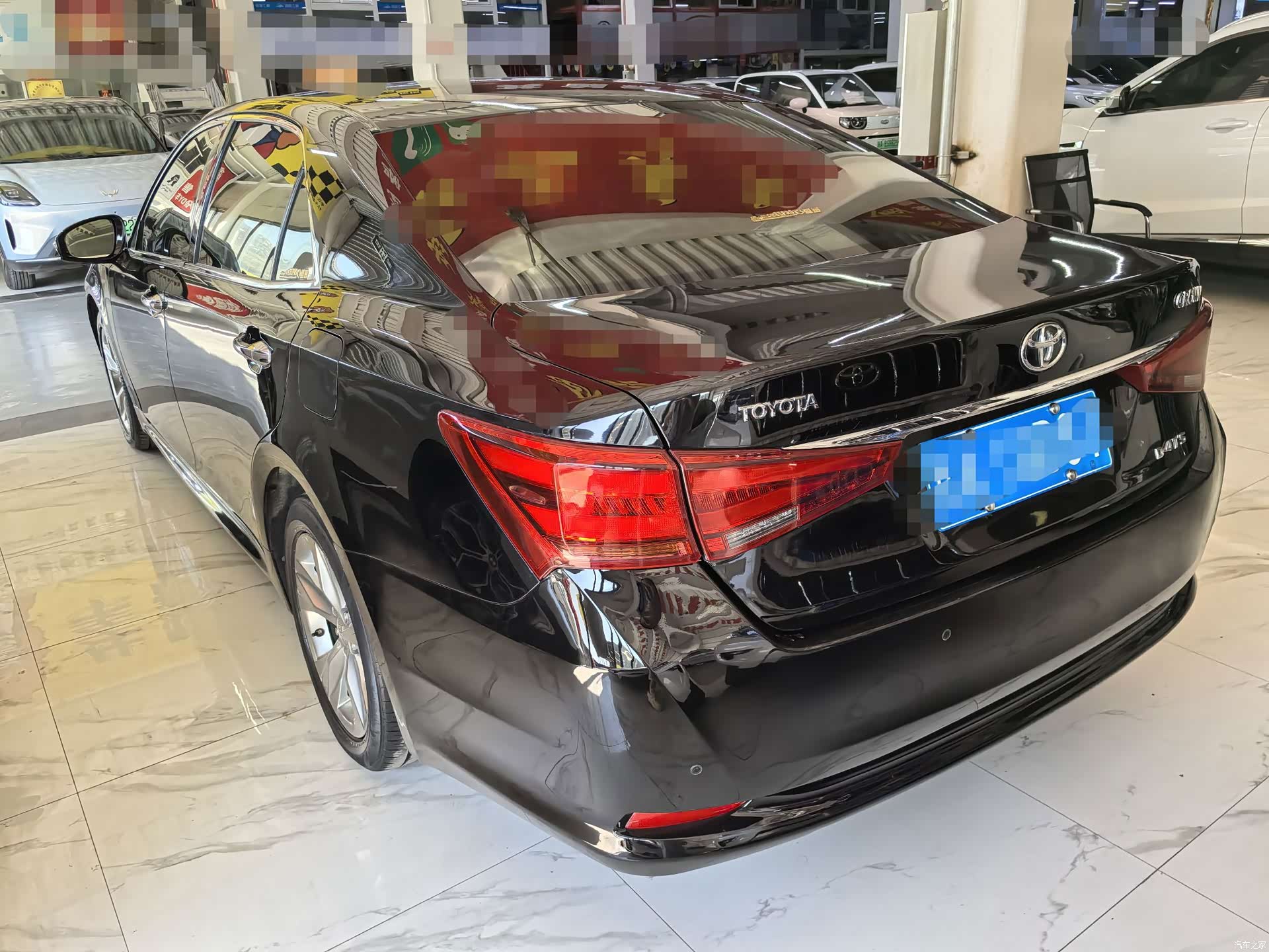 Toyota Crown, 2018 4