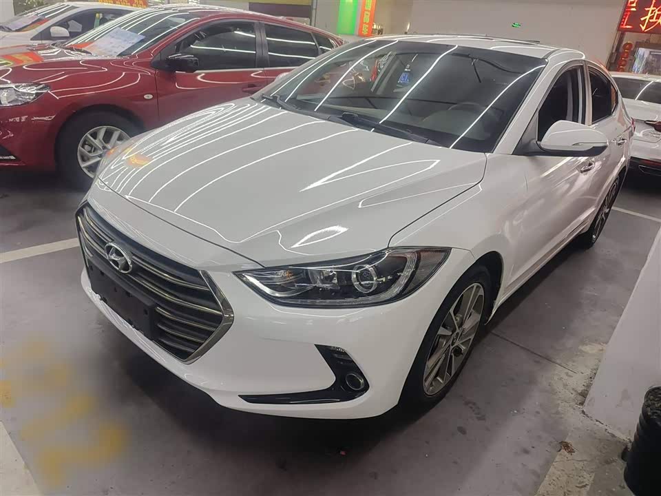 Hyundai Lead