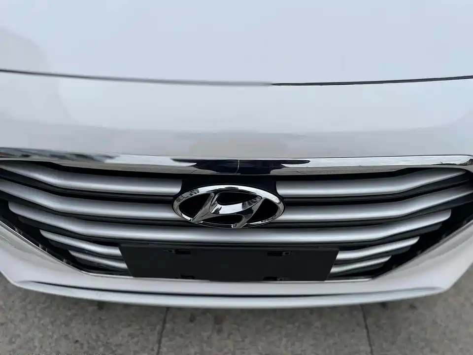 Hyundai Name picture