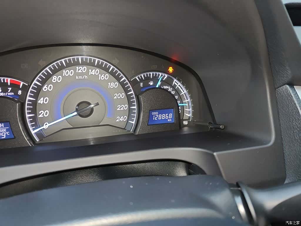 Toyota Camry, 2017 все фото