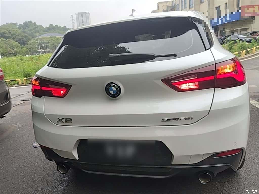BMW X2, 2023 все фото