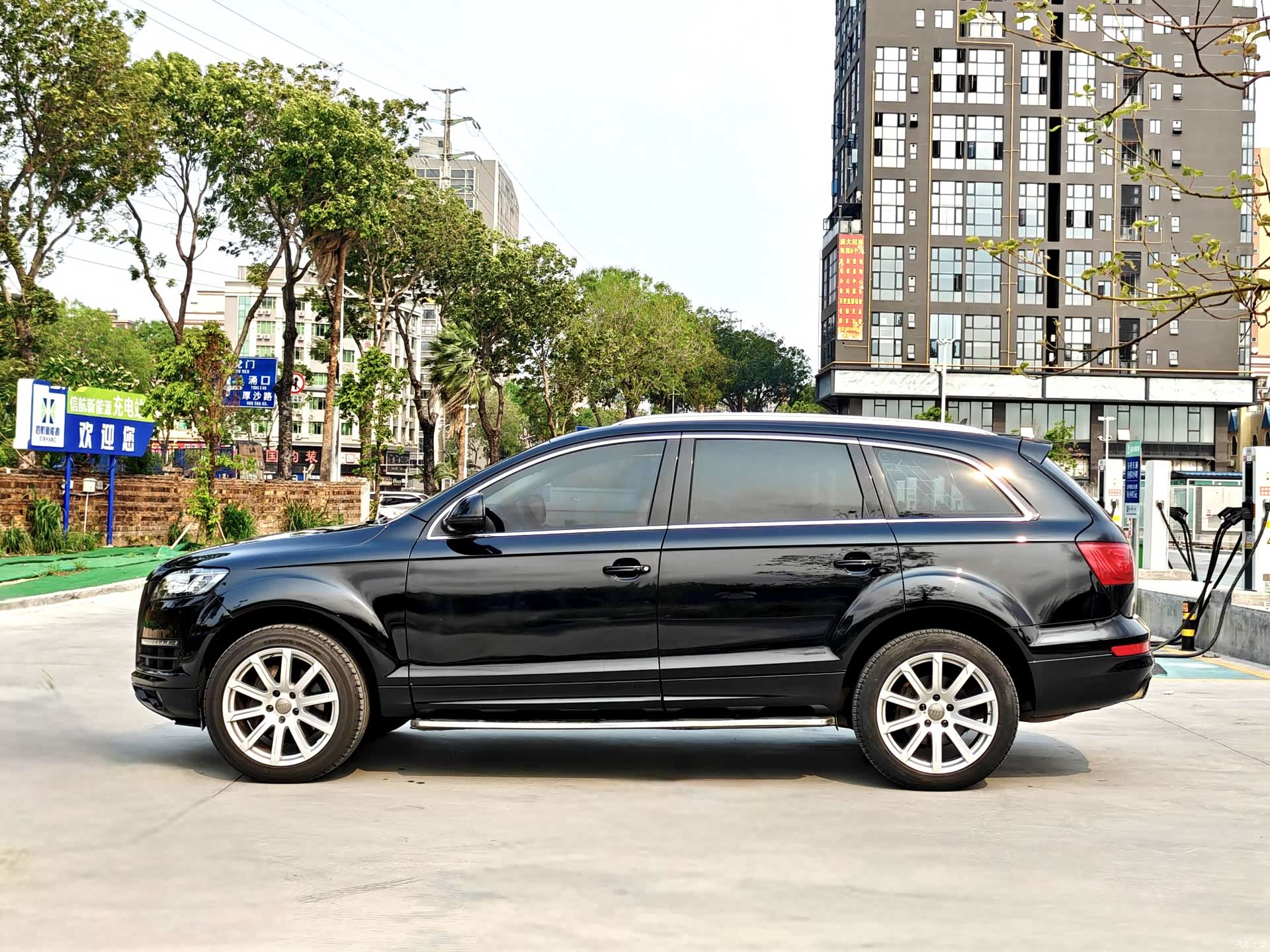 Audi Q7, 2015 4