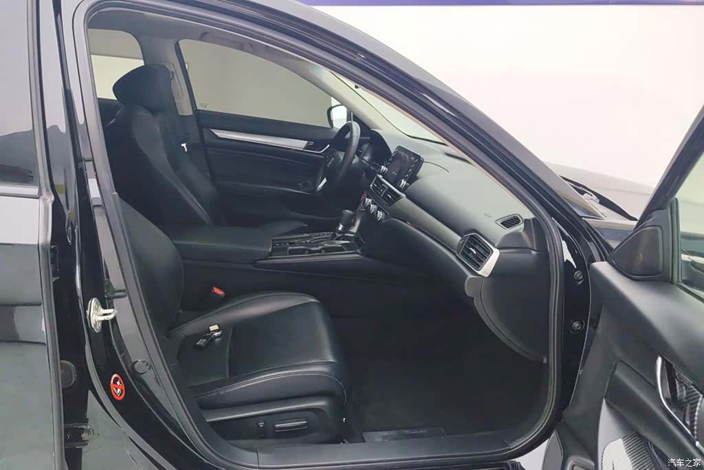 Honda Accord, 2019 8