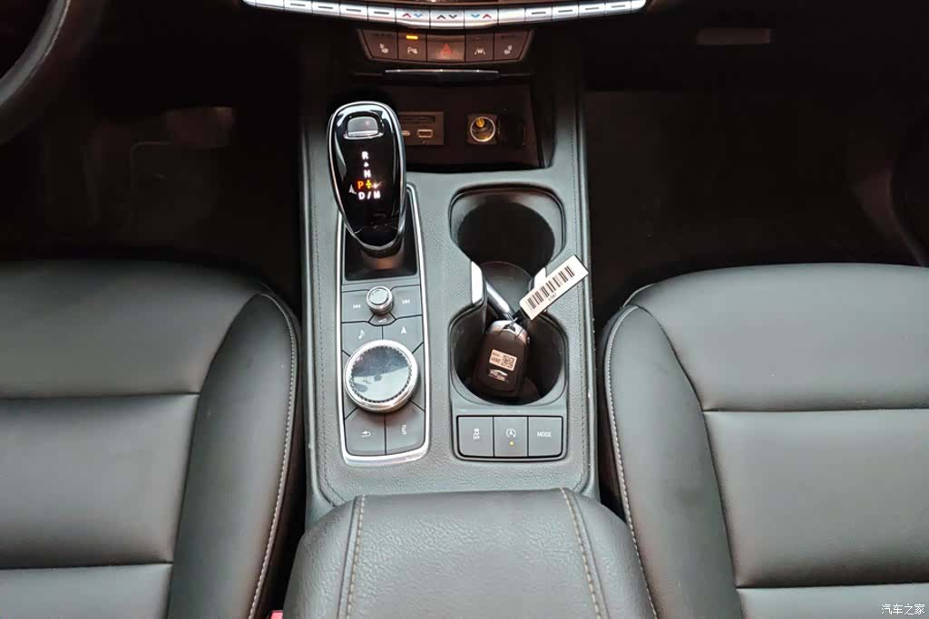 Cadillac XT4, 2021 16