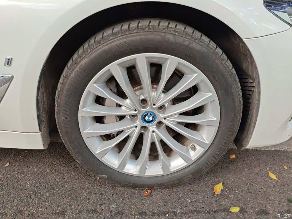 BMW 5 Series, 2019 8