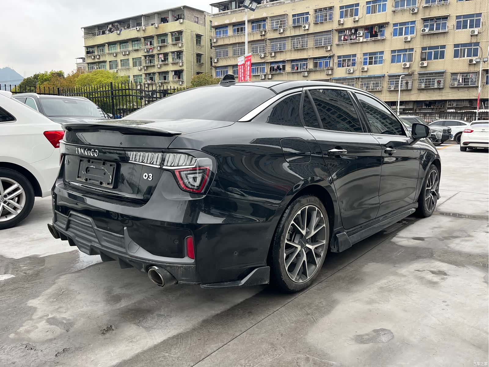 Lynk & Co 01, 2020 все фото