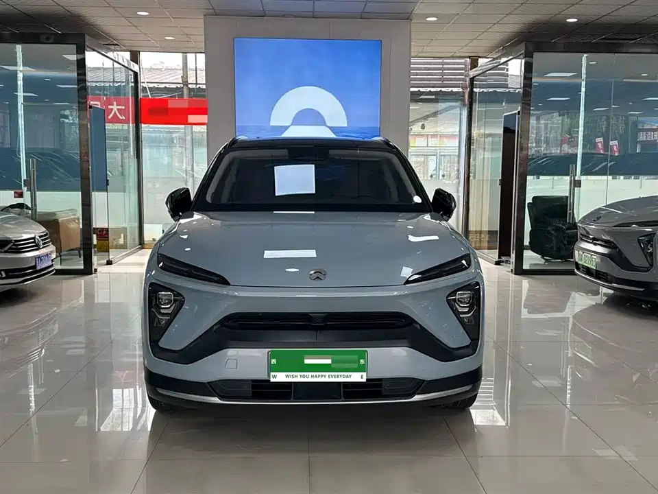NIO ES6