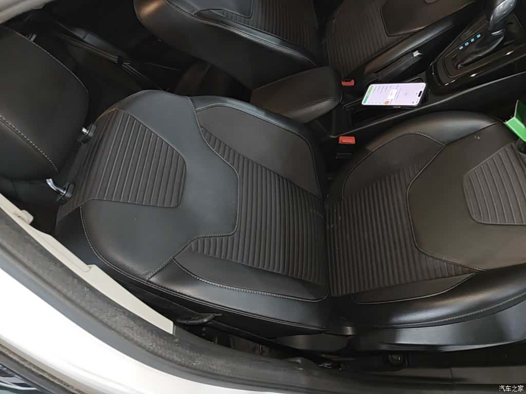 Ford Focus, 2016 25
