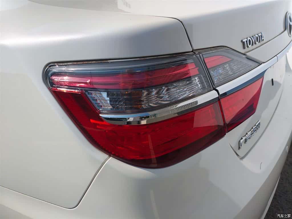 Toyota Camry, 2016 11