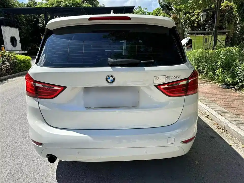 BMW 2 series multifunctional station wagon