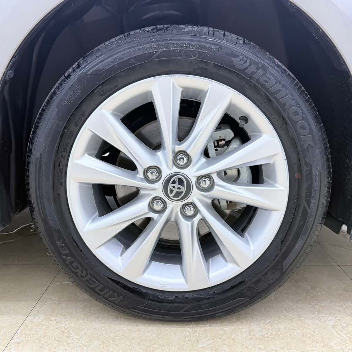 Toyota Corolla, 2023 24