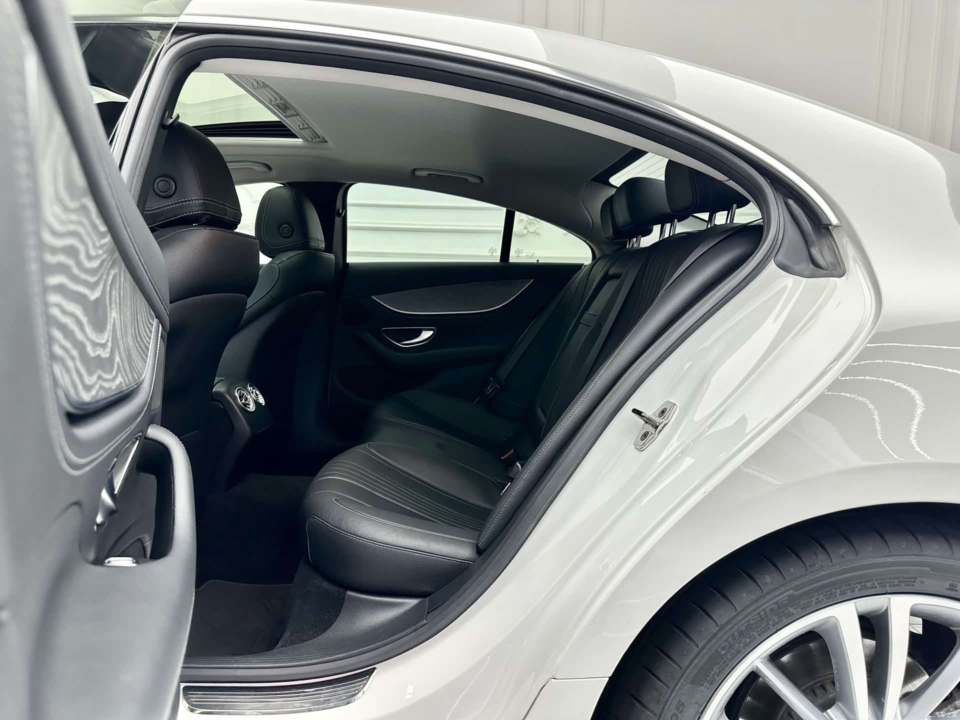 Mercedes-Benz CLS, 2020 7
