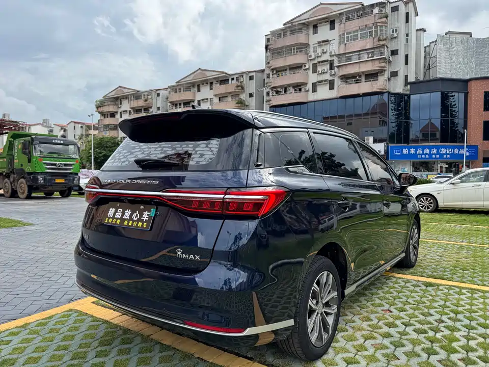BYD Song MAX BYD Song MAX