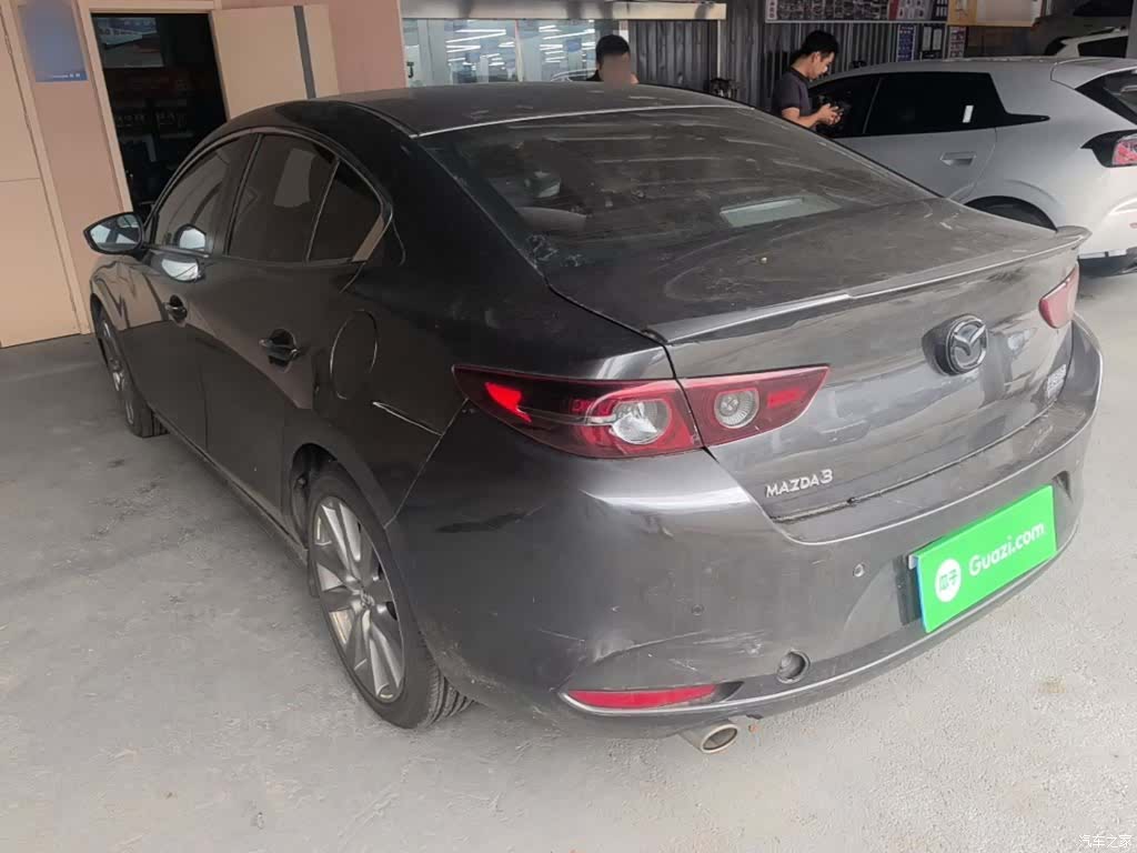 Mazda Mazda3, 2020 все фото