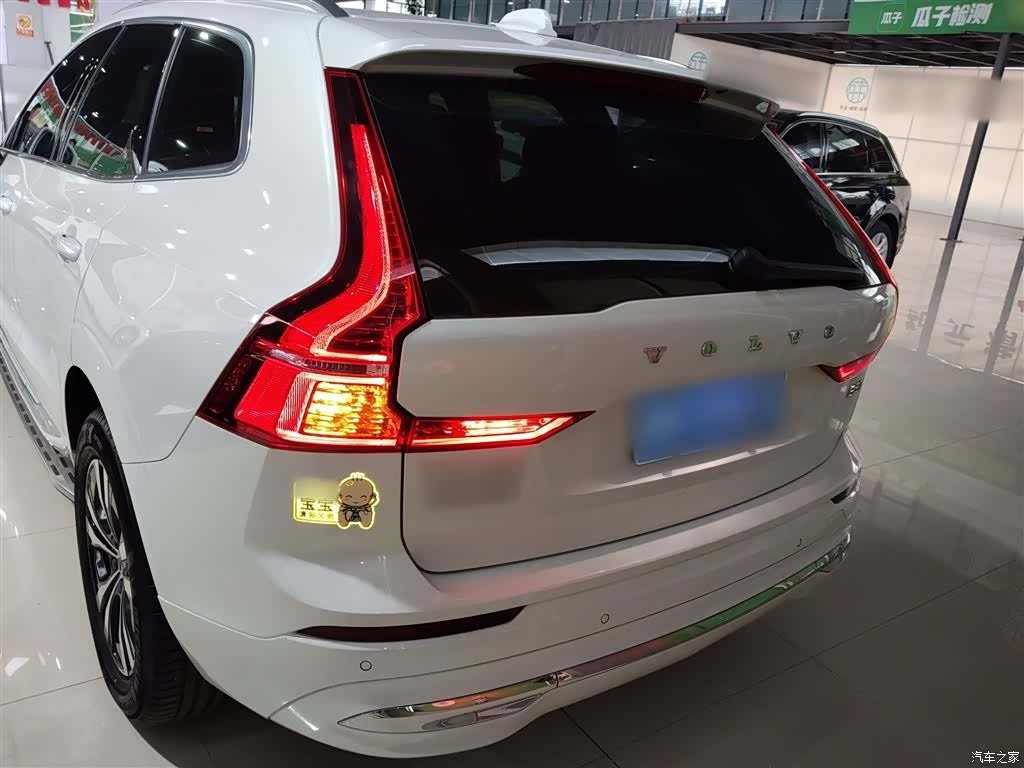 Volvo XC60, 2022 все фото