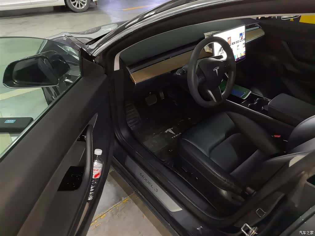 Tesla Model 3, 2020 14