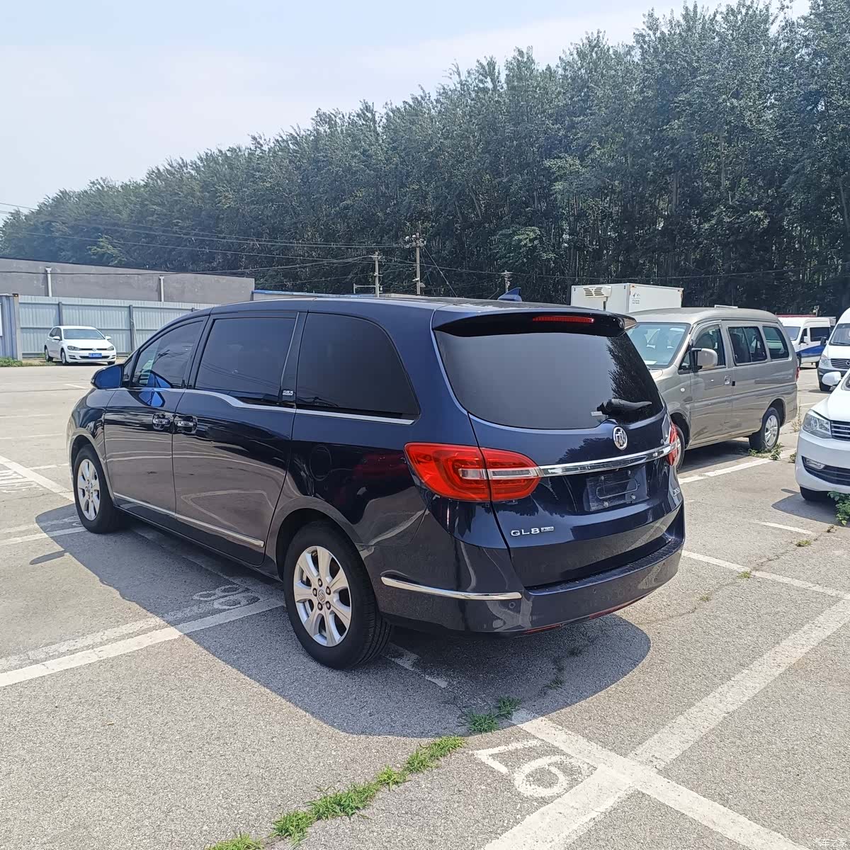 Buick GL8, 2017 4