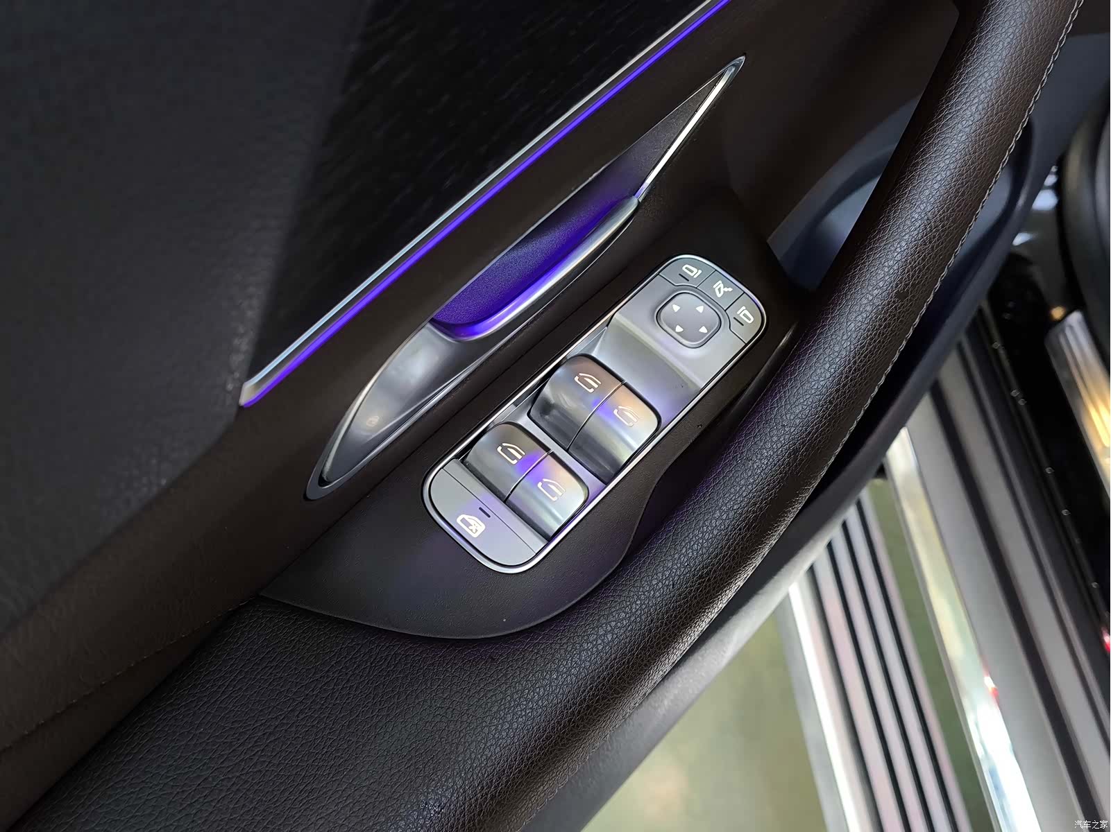Mercedes-Benz GLS, 2021 21