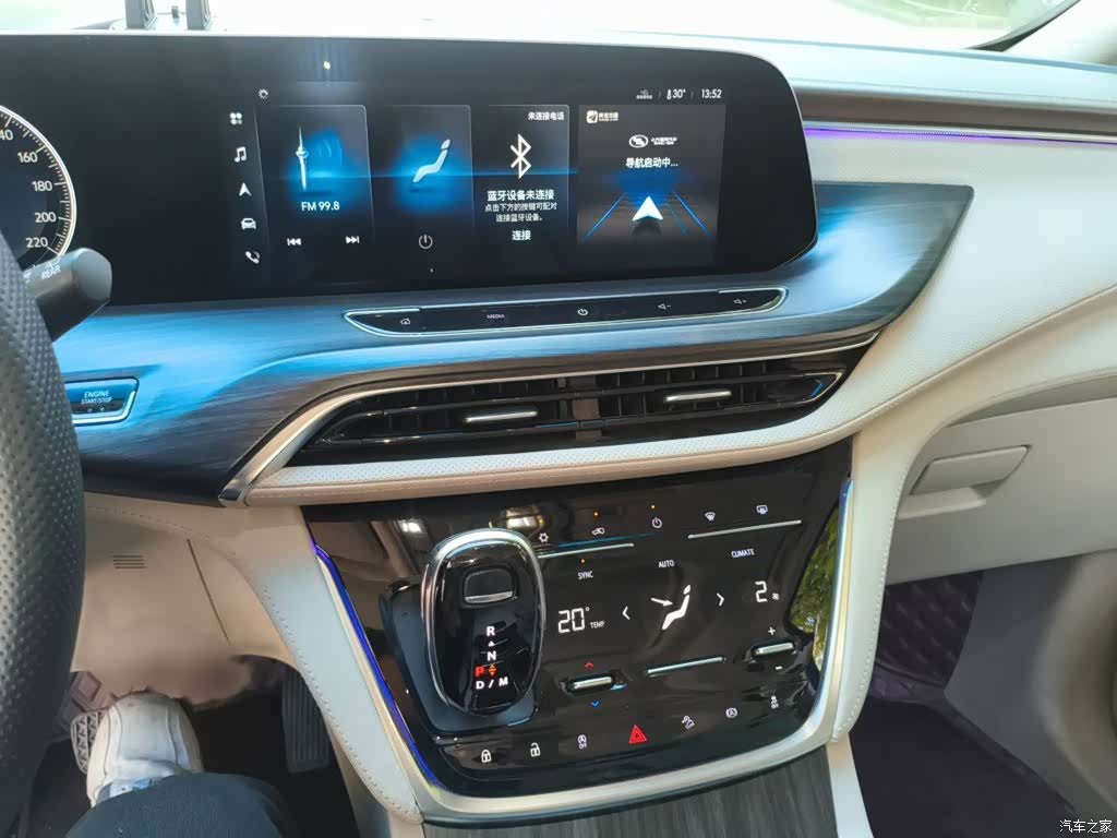 Buick GL8, 2021 6