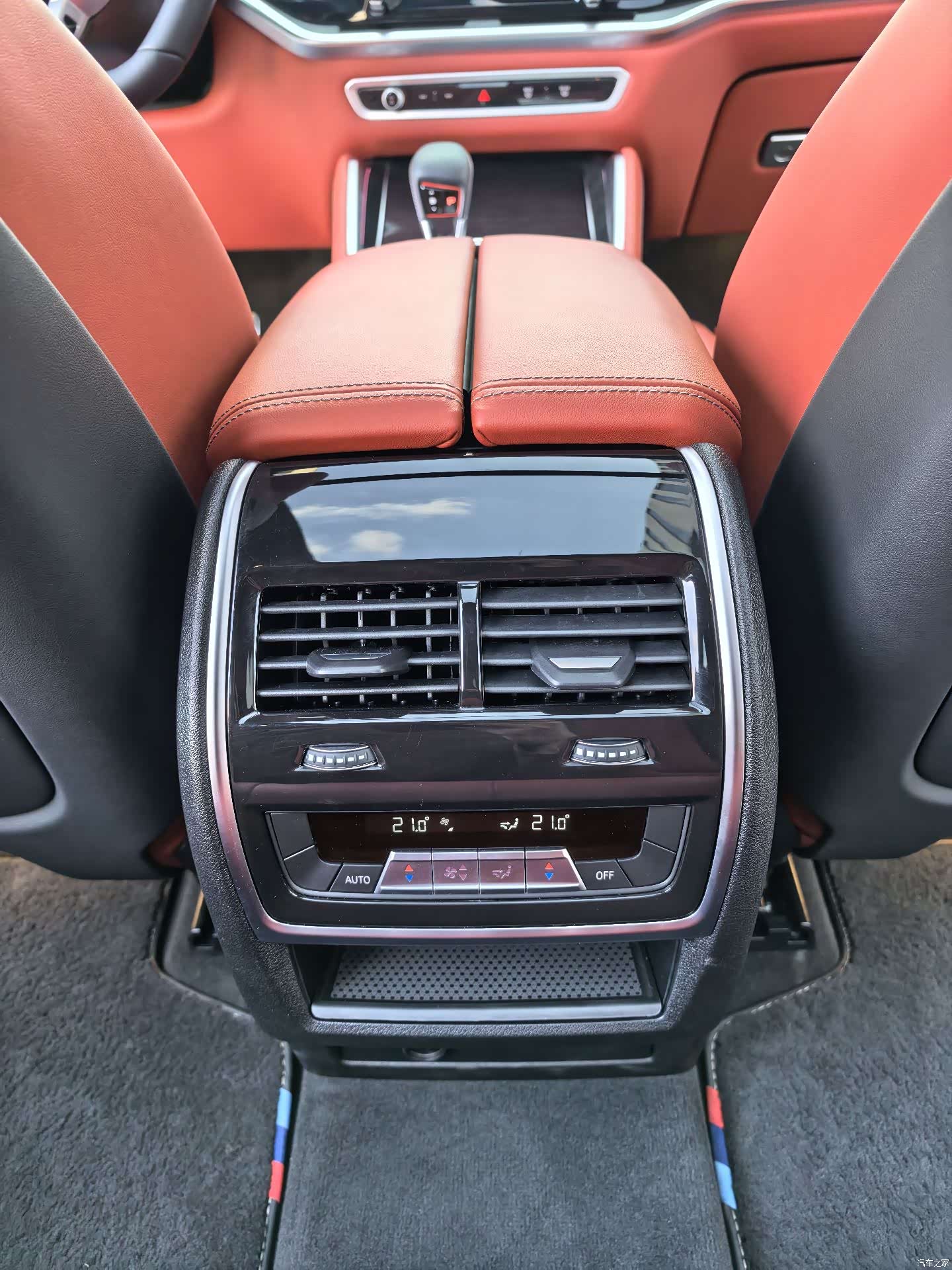 BMW X5, 2023 37