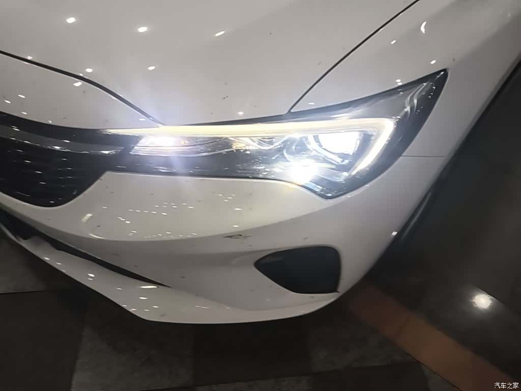 Buick Verano, 2022 24