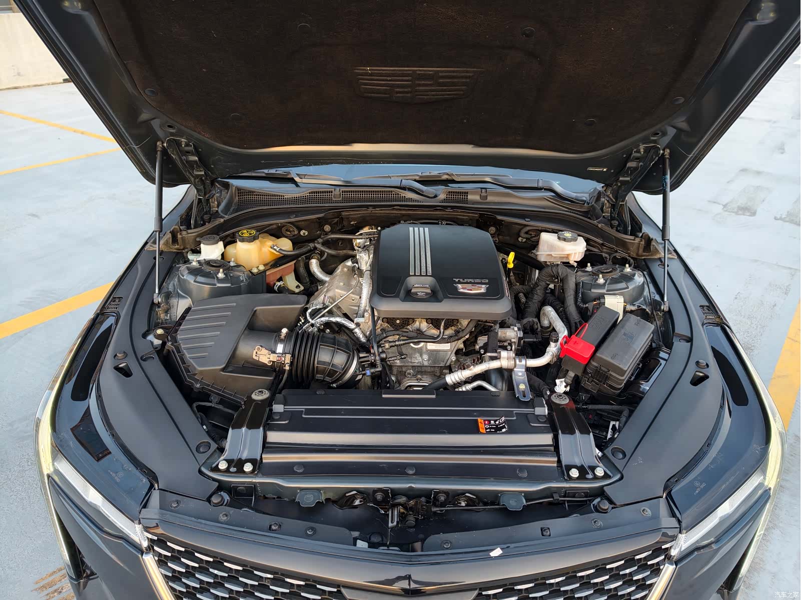 Cadillac CT4, 2022 14