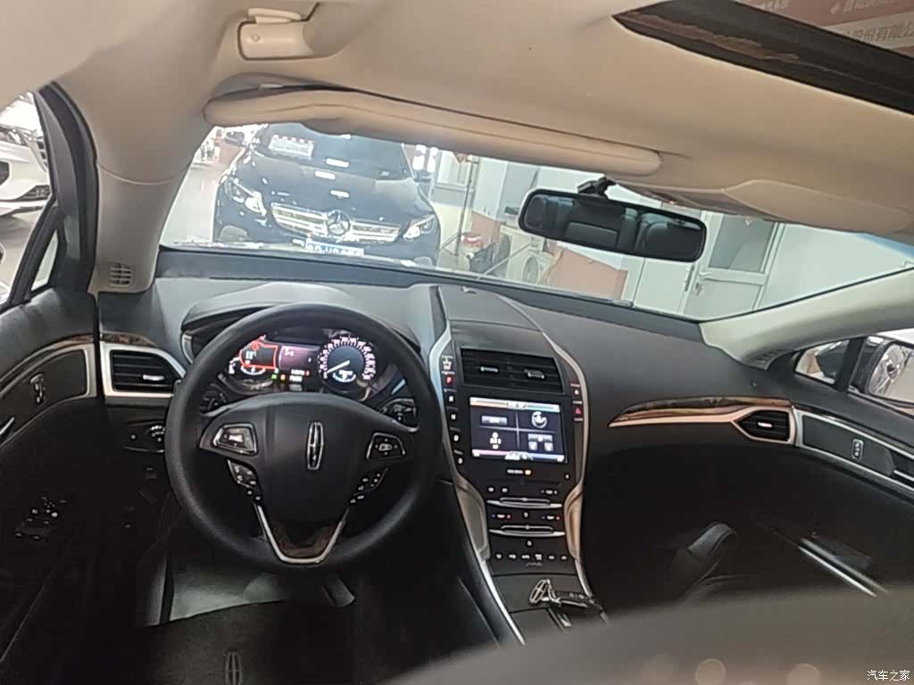 Lincoln MKZ, 2016 10
