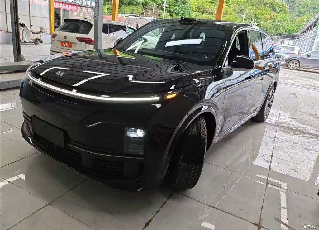 Li Auto L9, 2023 1