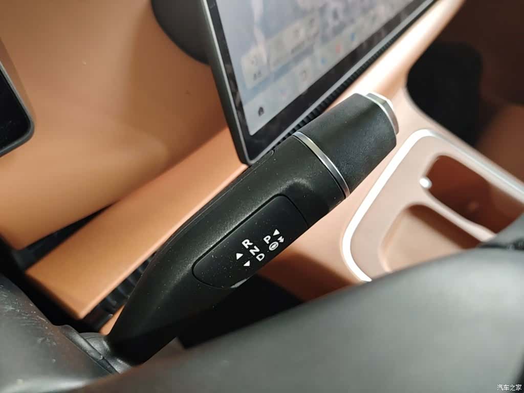 Leapmotor C10, 2026 14