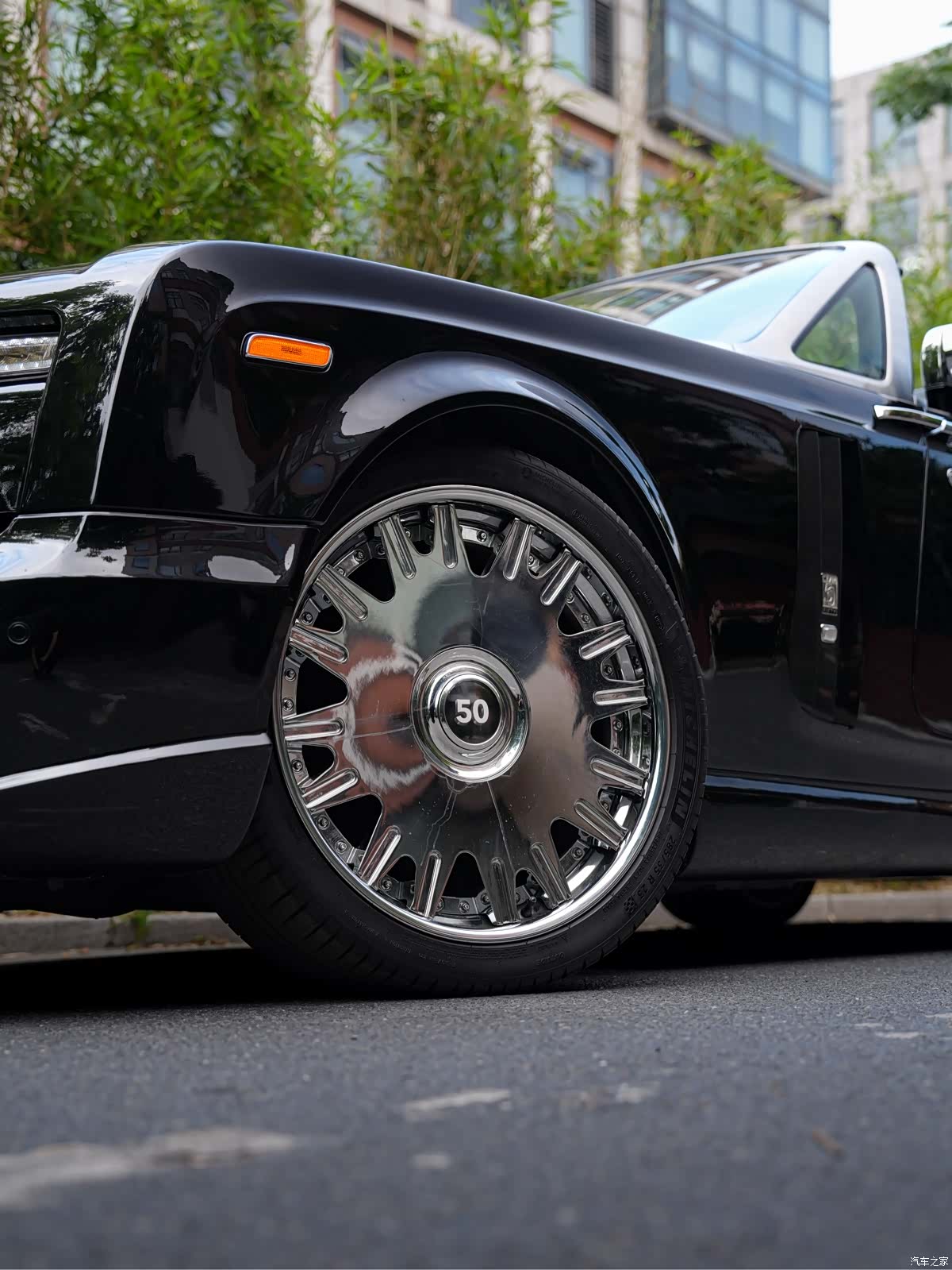 Rolls-Royce Phantom, 2008 2