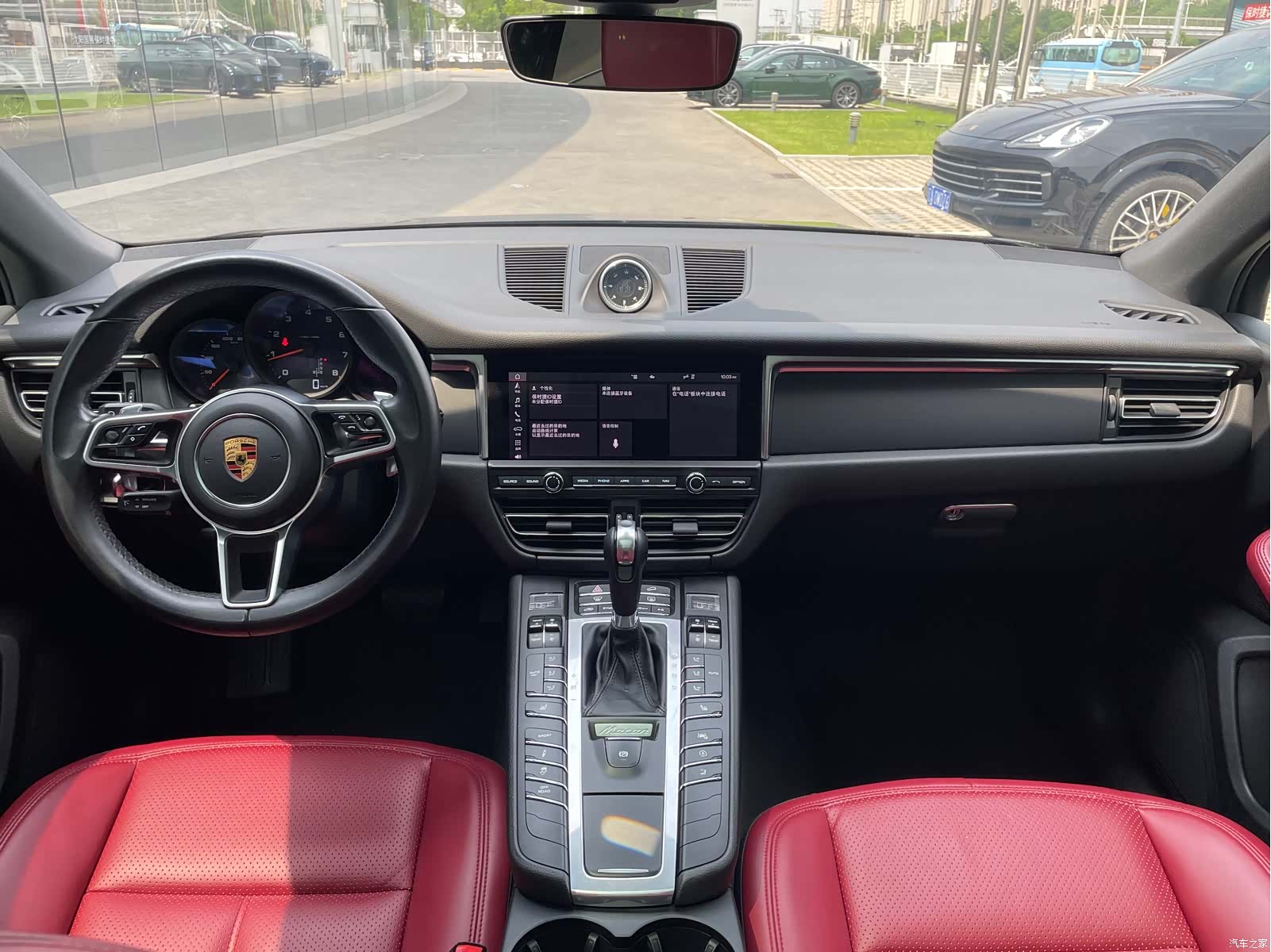 Porsche Macan, 2021 12