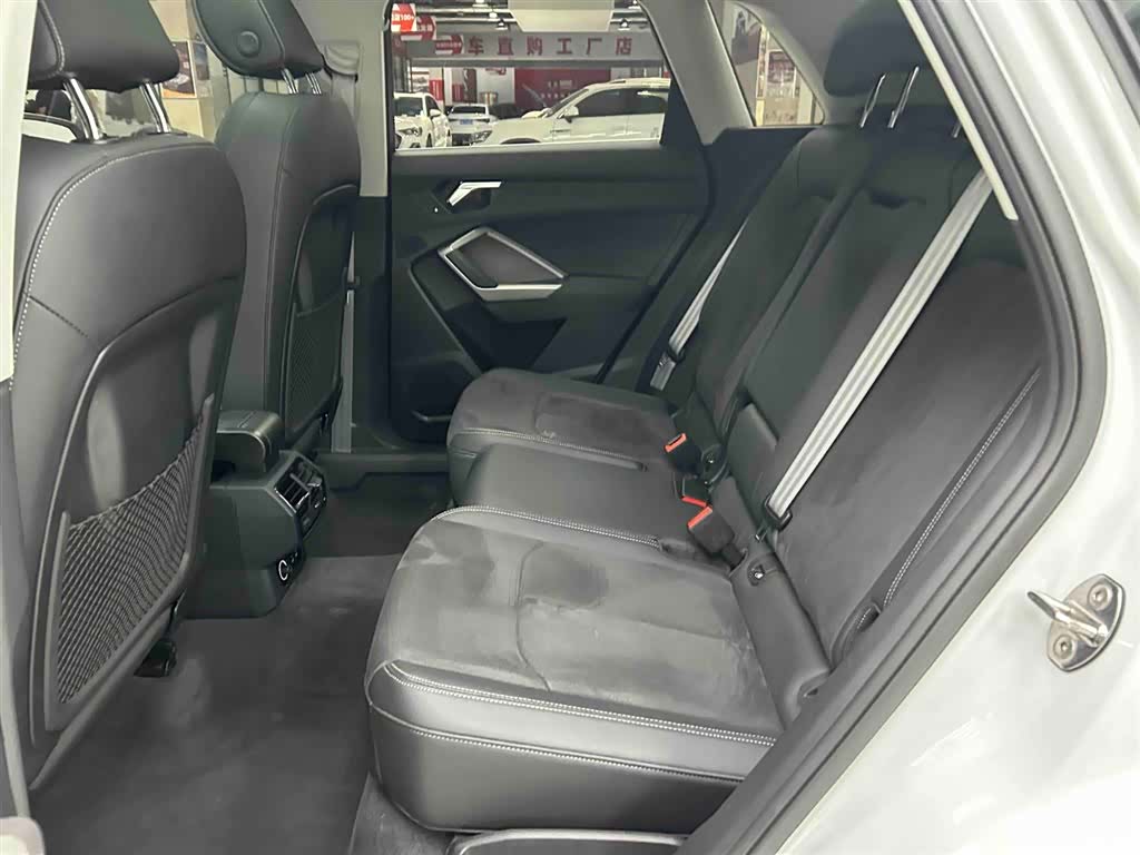 Audi Q3, 2022 14