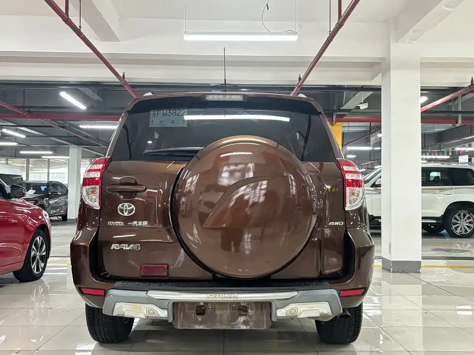 Toyota RAV4 Rongfang