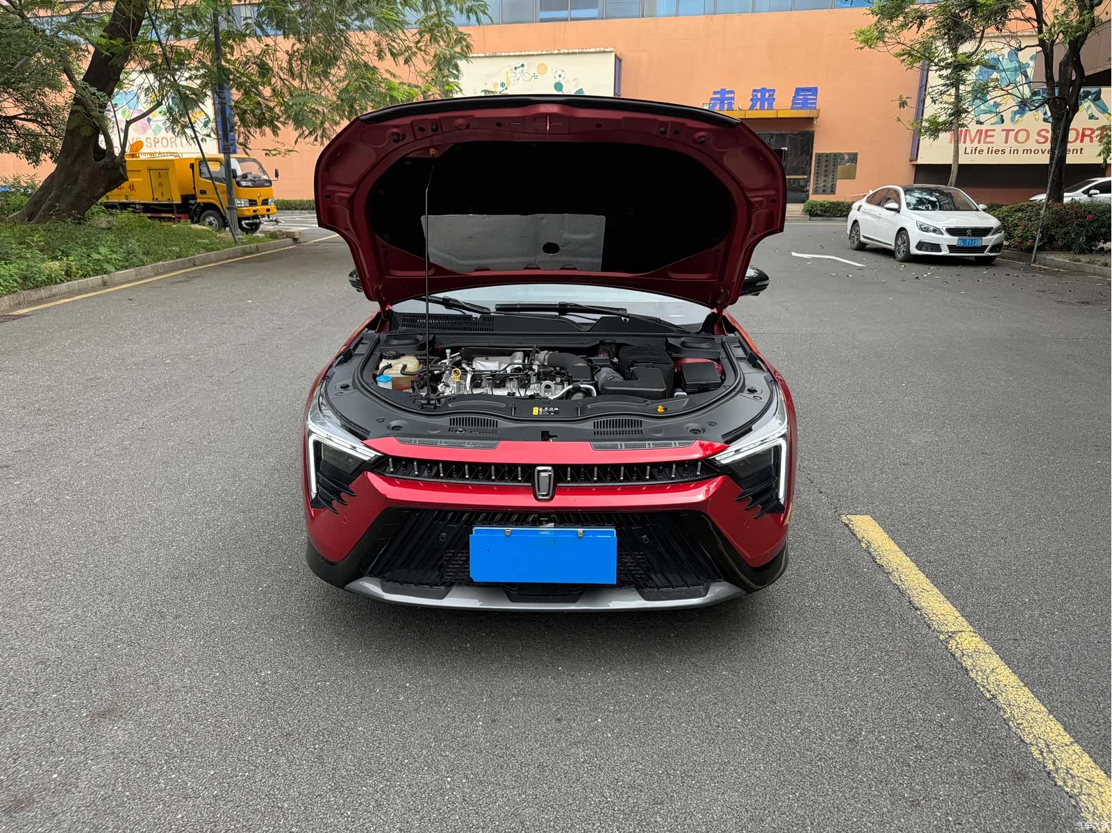 Bestune B70, 2022 18
