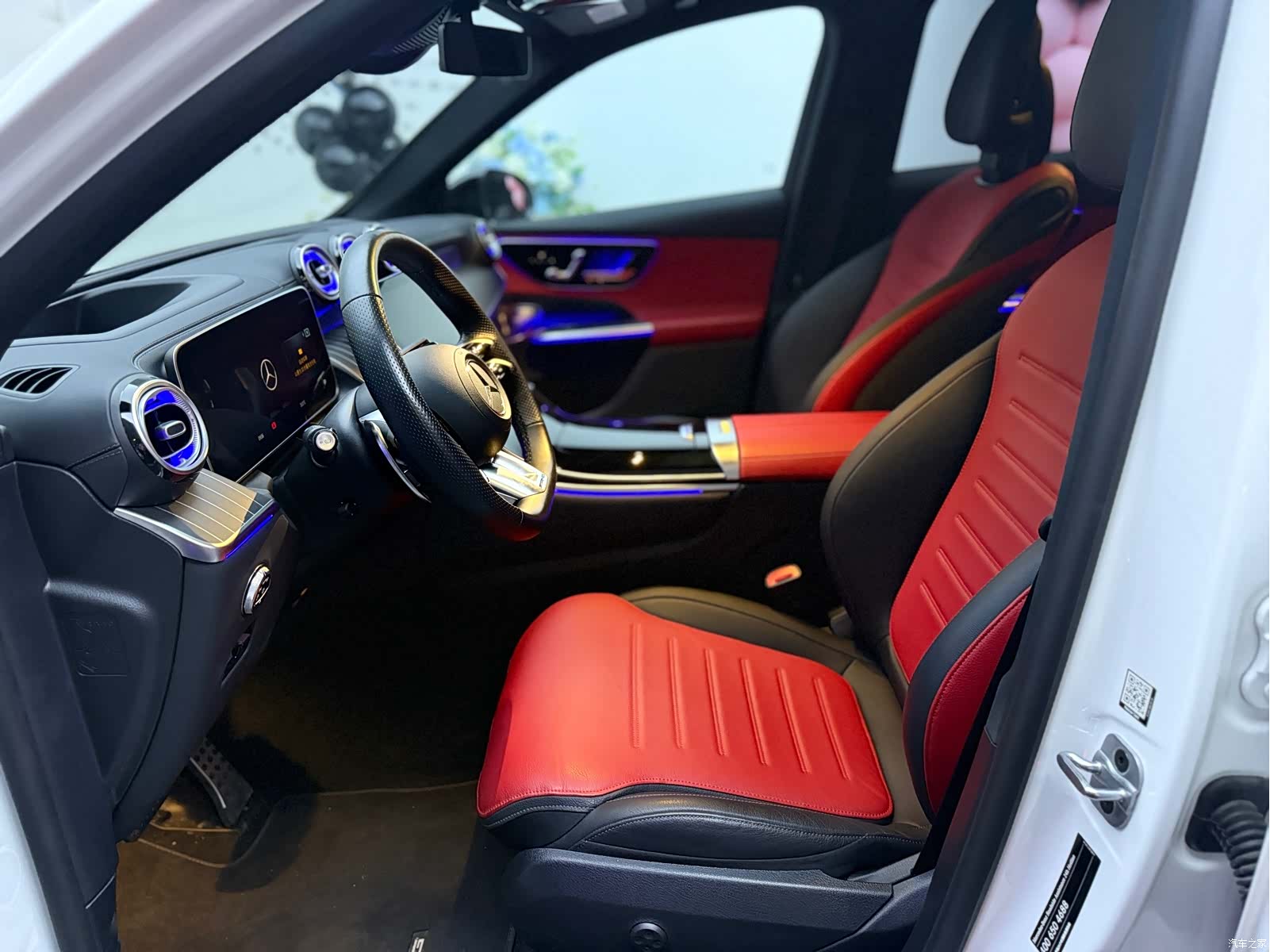 Mercedes-Benz GLC, 2025 4